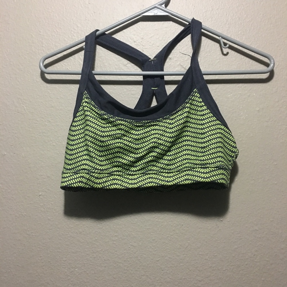 Sports bra